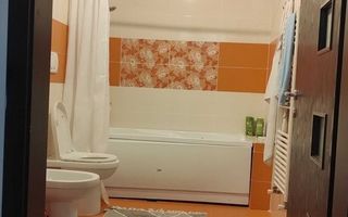 Apartament cu 3 camere – Florești, zona TerraÎți place această persona - Poză 7