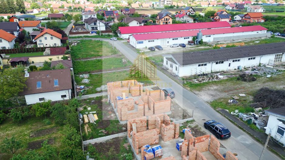 Casă individuală cu 3 camere de vânzare în Hărman - Poză 7