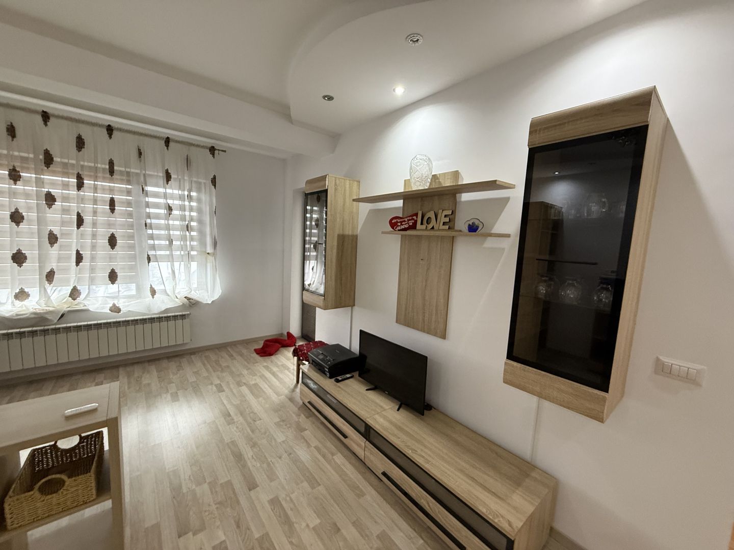 🏡 **Apartament de închiriat | 2 camere | 70 mp 🏡 - Poză 3