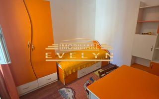 Apartament 3 camere + mansardă autorizată de vânzare – Zona Școala Nr. 7 - Poză 5