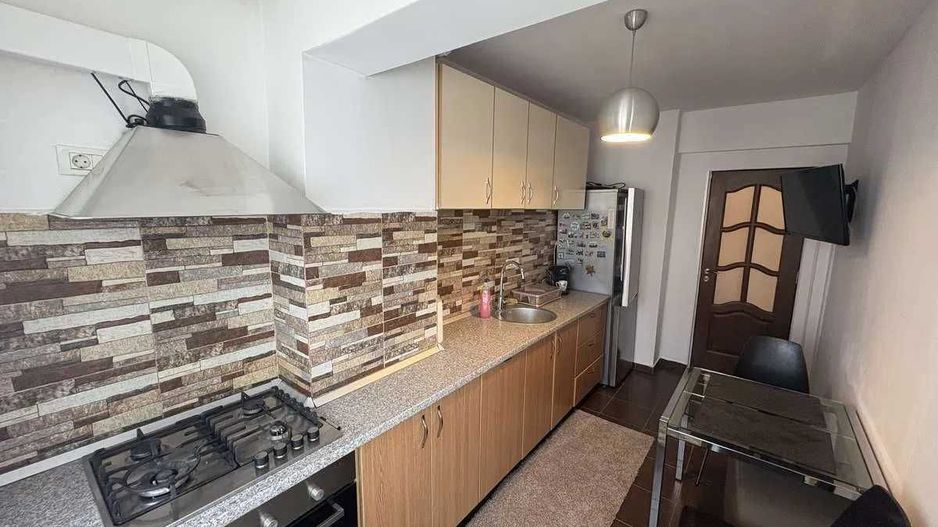 Apartament 3 camere , militari residence, loc parcare - Poză 4
