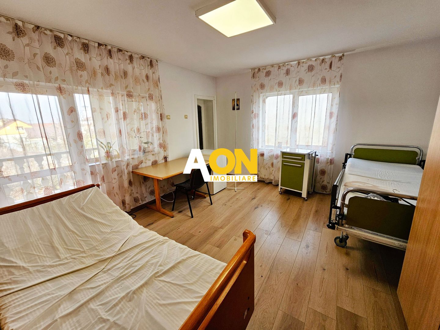 Casa 10 camere, 878 mp teren, toate utilitatile, Barabant - Poză 22