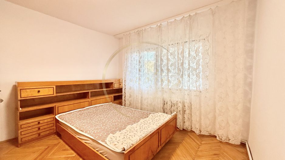 Apartament 3 camere spațios – Confort și accesibilitate, Zona Soarelui - Poză 3