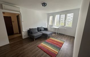 Inchiriez Apartament 2 camere Baba Novac- loc parcare
