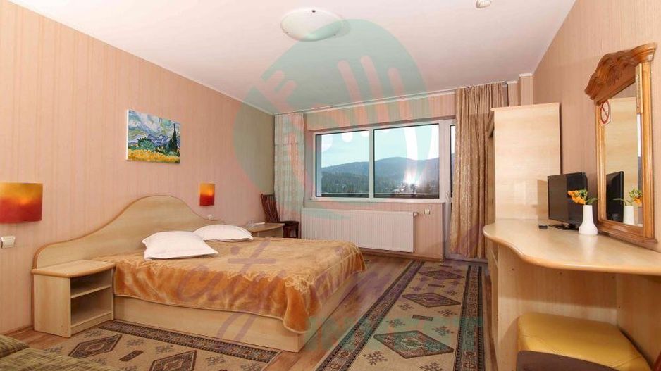 Vila cu 24 de camere cu priveliste superba ideal investitie in PREDEAL - Poză 21