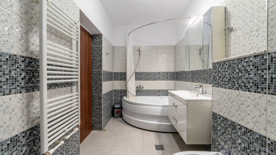 Ap. de 3 camere - parcare inclusa - loc de joaca - foisor- gratar - curte - Poză 6