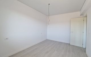 BUCIUM IDEAL INVESTITIE AP. 2 CAMERE OPEN SPACE - Poză 11