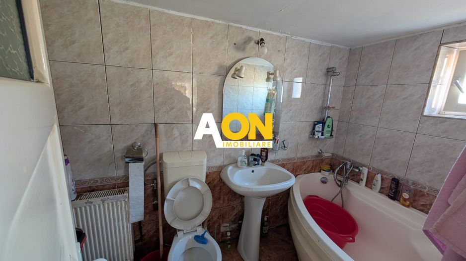 Casa cu 2 corpuri de cladire zona Hapria, 960mp Teren - Poză 4
