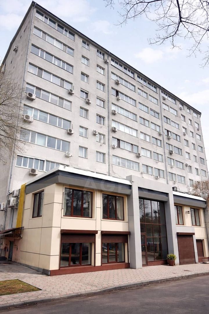 Vânzare, apartament, 3 camere, strada Melestiu, Centru - Poză 1