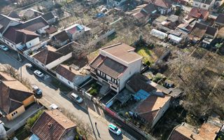 Vilă spațioasă cu 8 camere, Grădiște - Poză 28