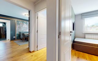 Apartament 3 camere, renovat integral -- desing, culoare si armonie - Poză 3
