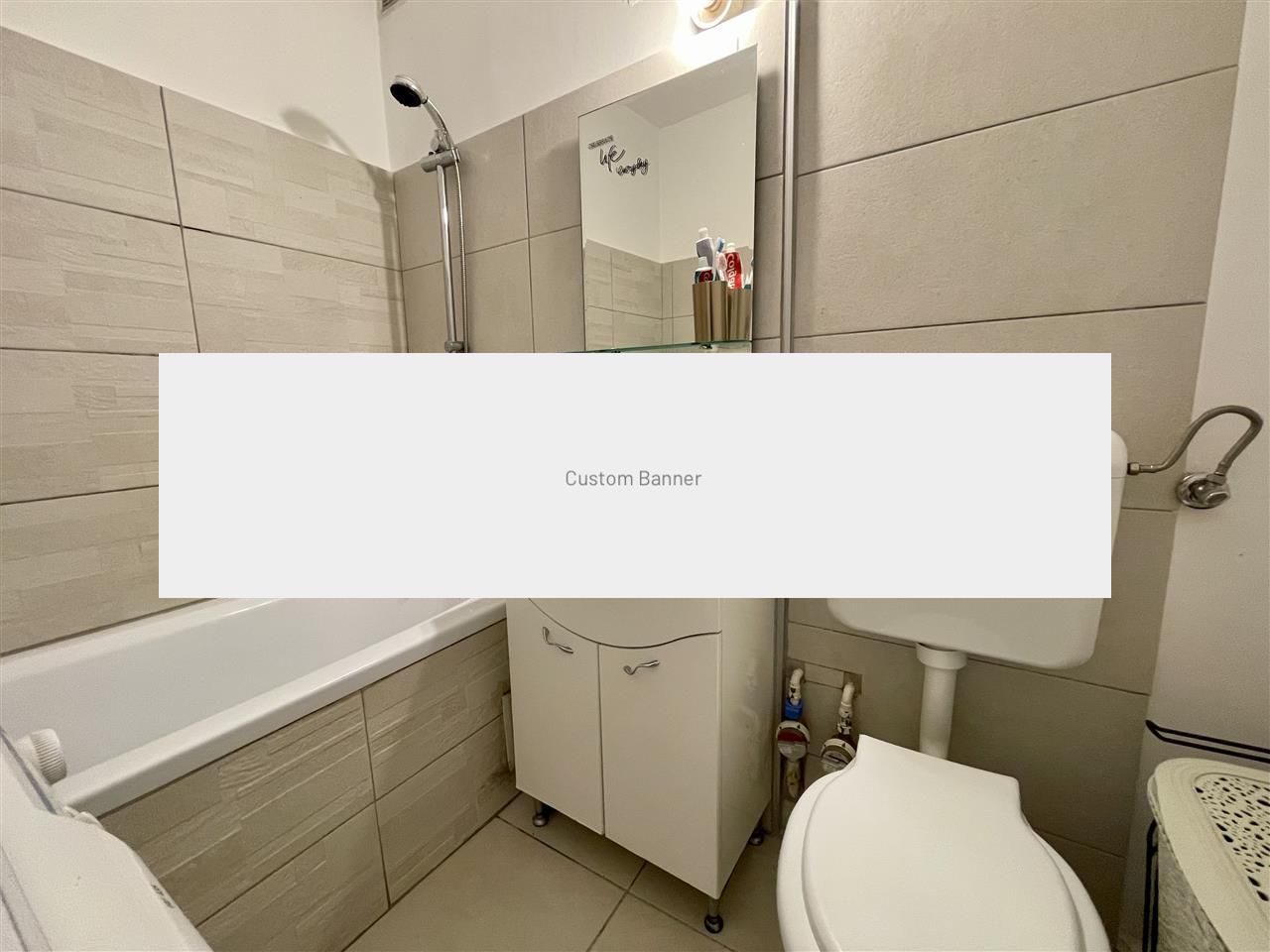 Garsoniera la etajul 1 zona Girocului - Poză 3