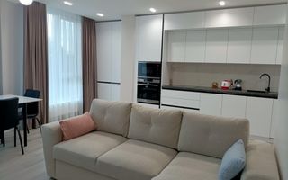 Chirie, apartament, 2 camere, str. Bălţi, Centru - Poză 1