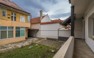 Casa individuala - Ultracentral | Dealul Cetatii | Renovata Integral - Poză 31