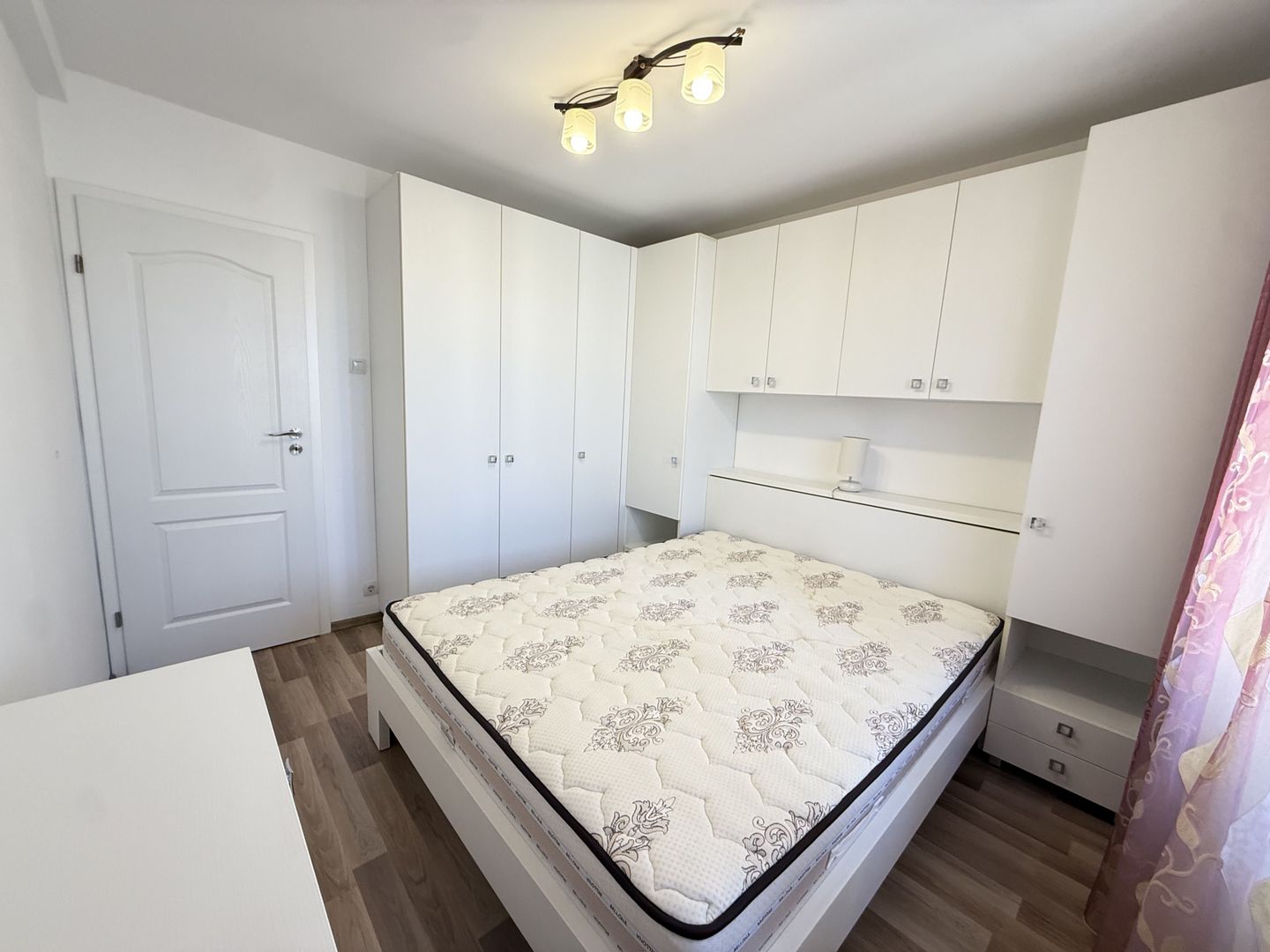 Apartament 4 camere Lacul Tei Teiul Doamnei - Poză 5