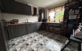 Duplex | 4 camere | Mobilat | Panouri solare | Asfalt | Utvin | - Poză 7