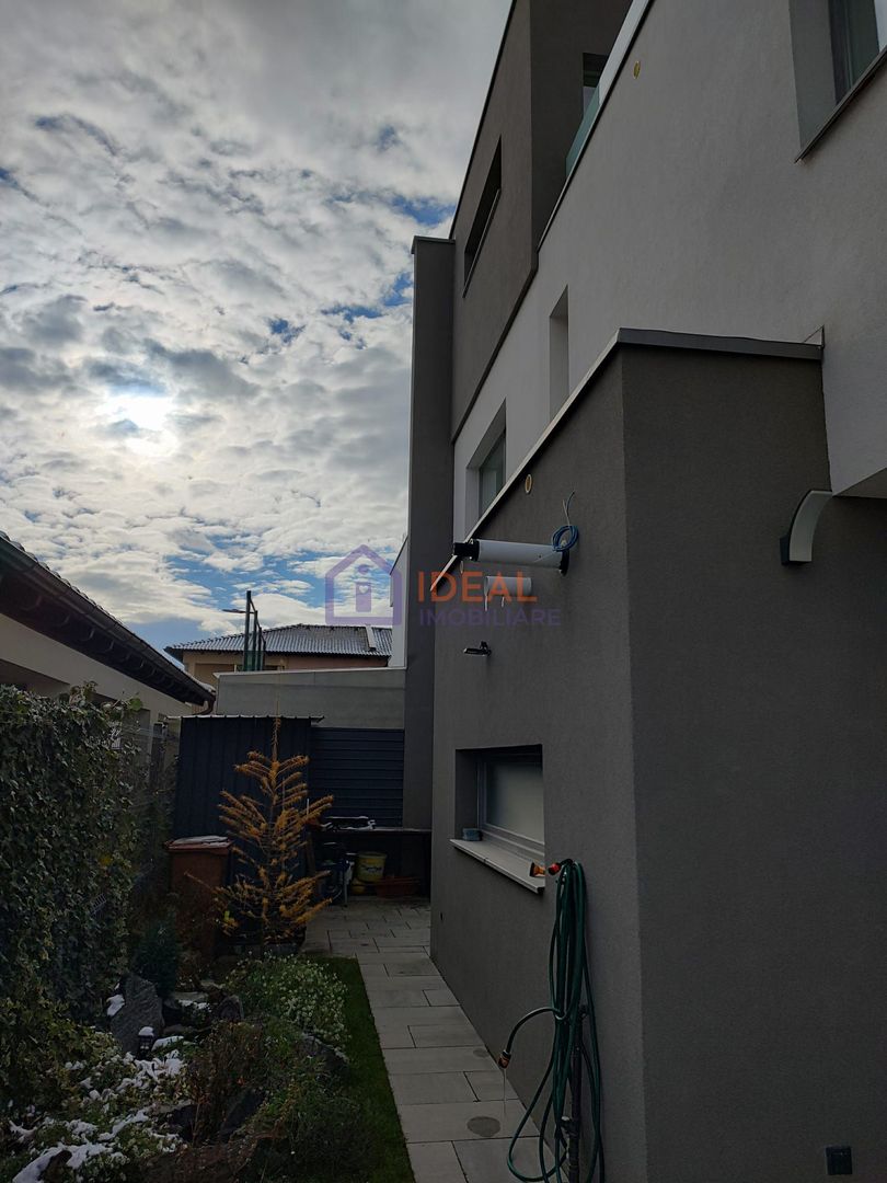 Casa Moderna  La CHEIE cu 4 camere si terasa, zona Pictor Brana - Poză 9