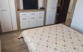 Apartament renovat 3 camere Dec 72 mp Dacia 131999 euro - Poză 4
