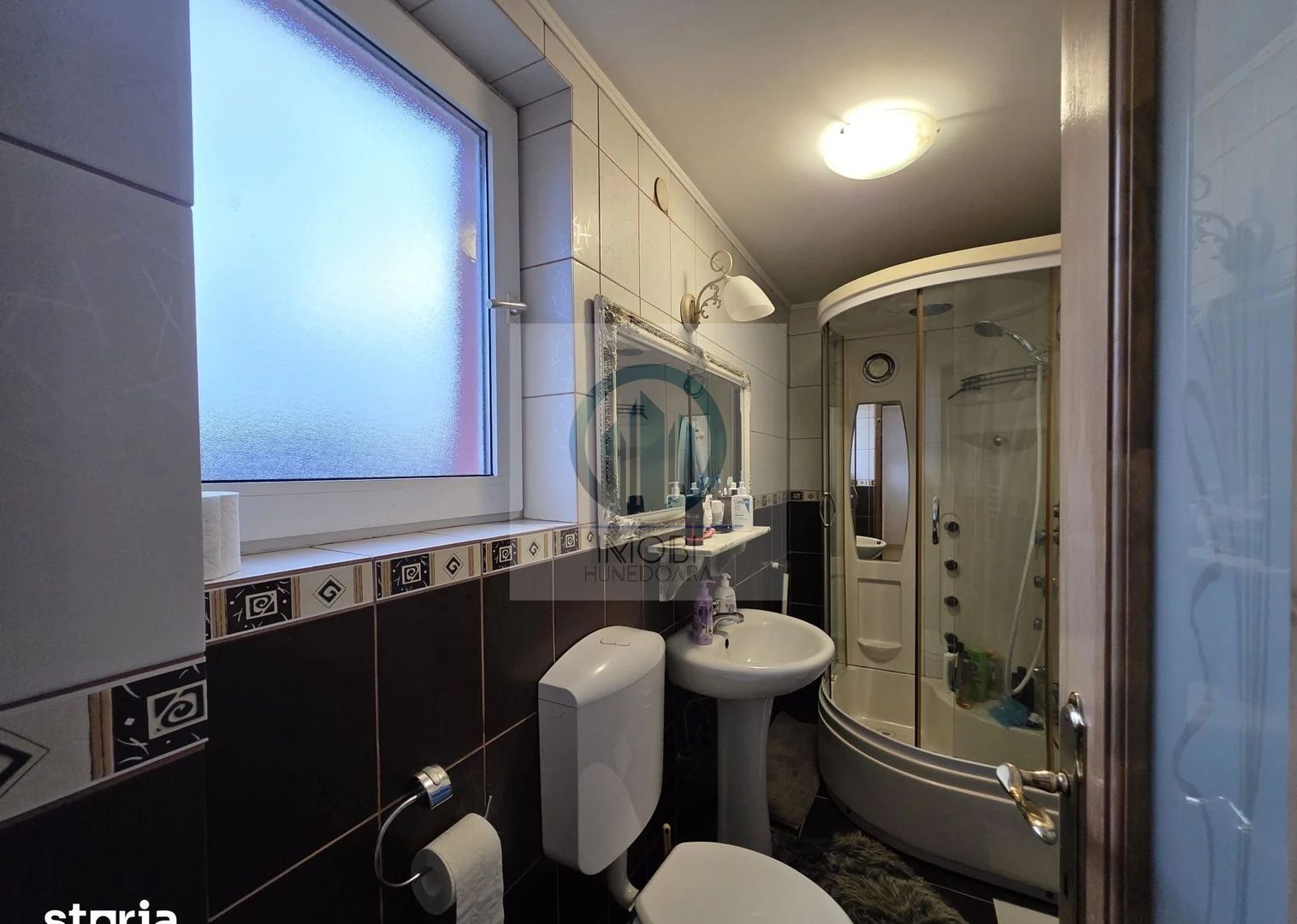 Casa moderna cu etaj si piscina, terasa si teren 700 mp – Simeria, HD - Poză 19
