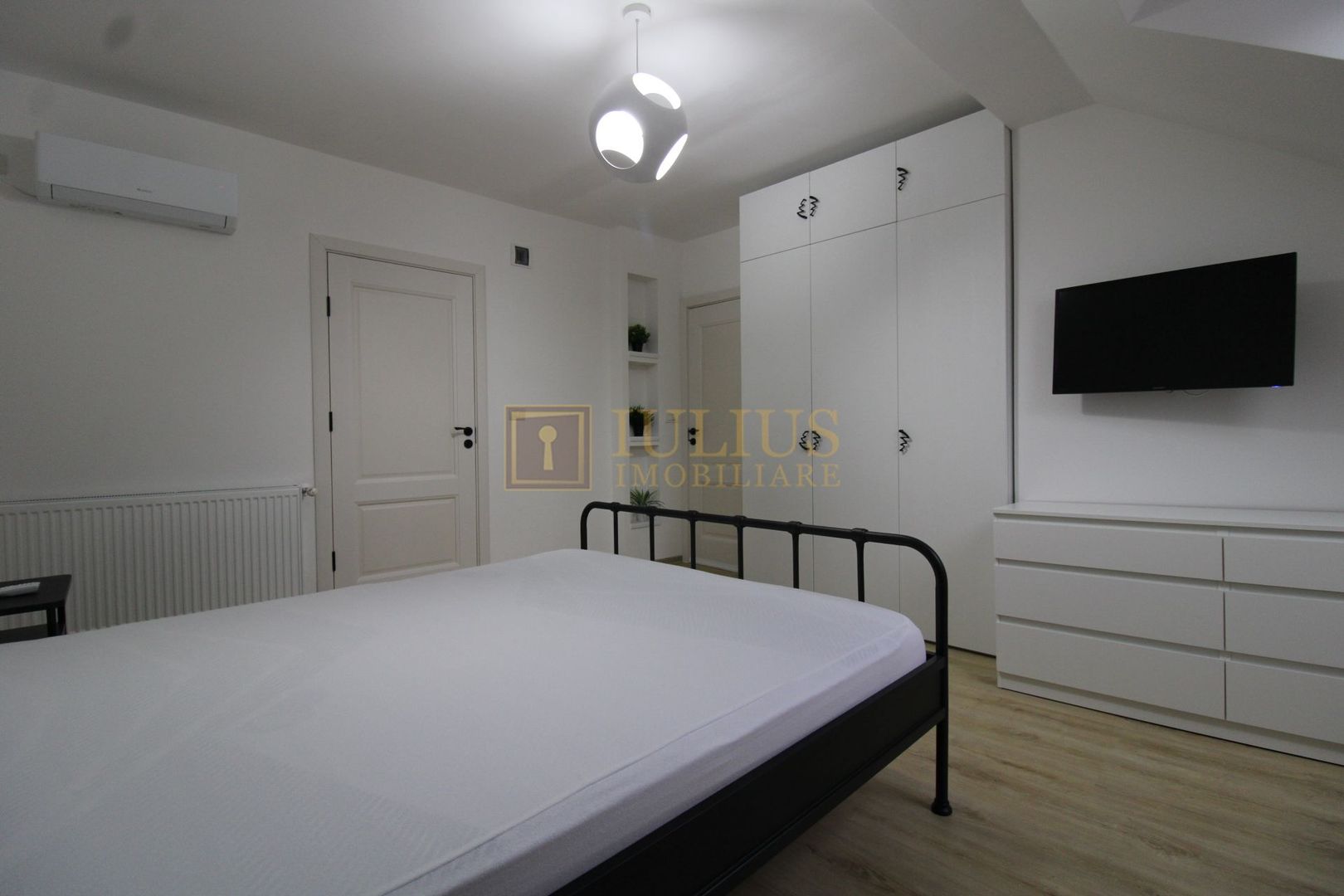 Lunei, 2 camere, centrala proprie, pet-friendly, prima inchiriere - Poză 3