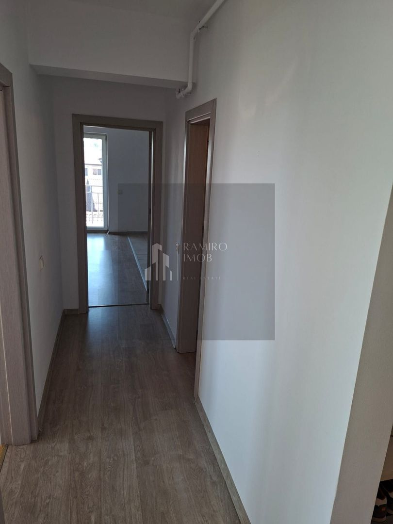 Apartament 3 camere decomandat zona Titan - Poză 6
