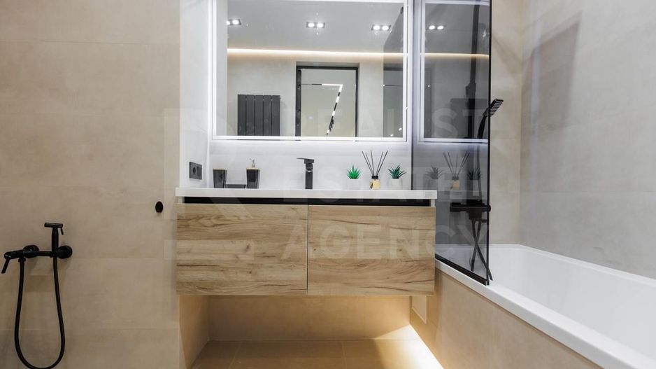 Vânzare, apartament, 2 camere + living, strada Ion Buzdugan, Buiucani - Poză 25