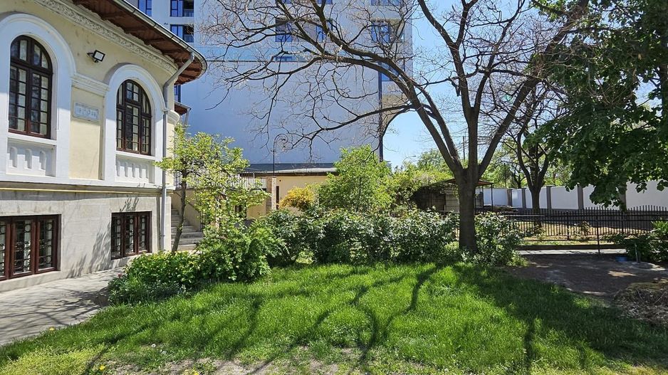 Casa Vila || Timpuri Noi || 6 camere || curte libera 400mp ||  Afterschool || - Poză 10