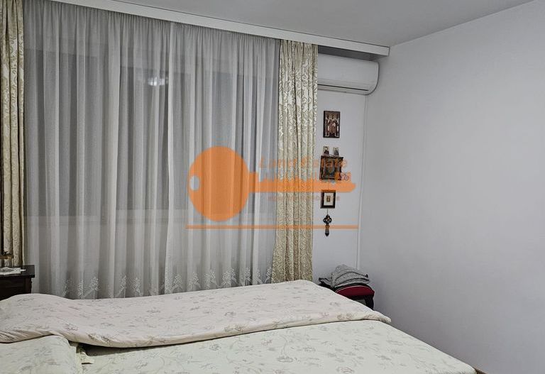 2 camere la 400m de metrou Favorit - Poză 4