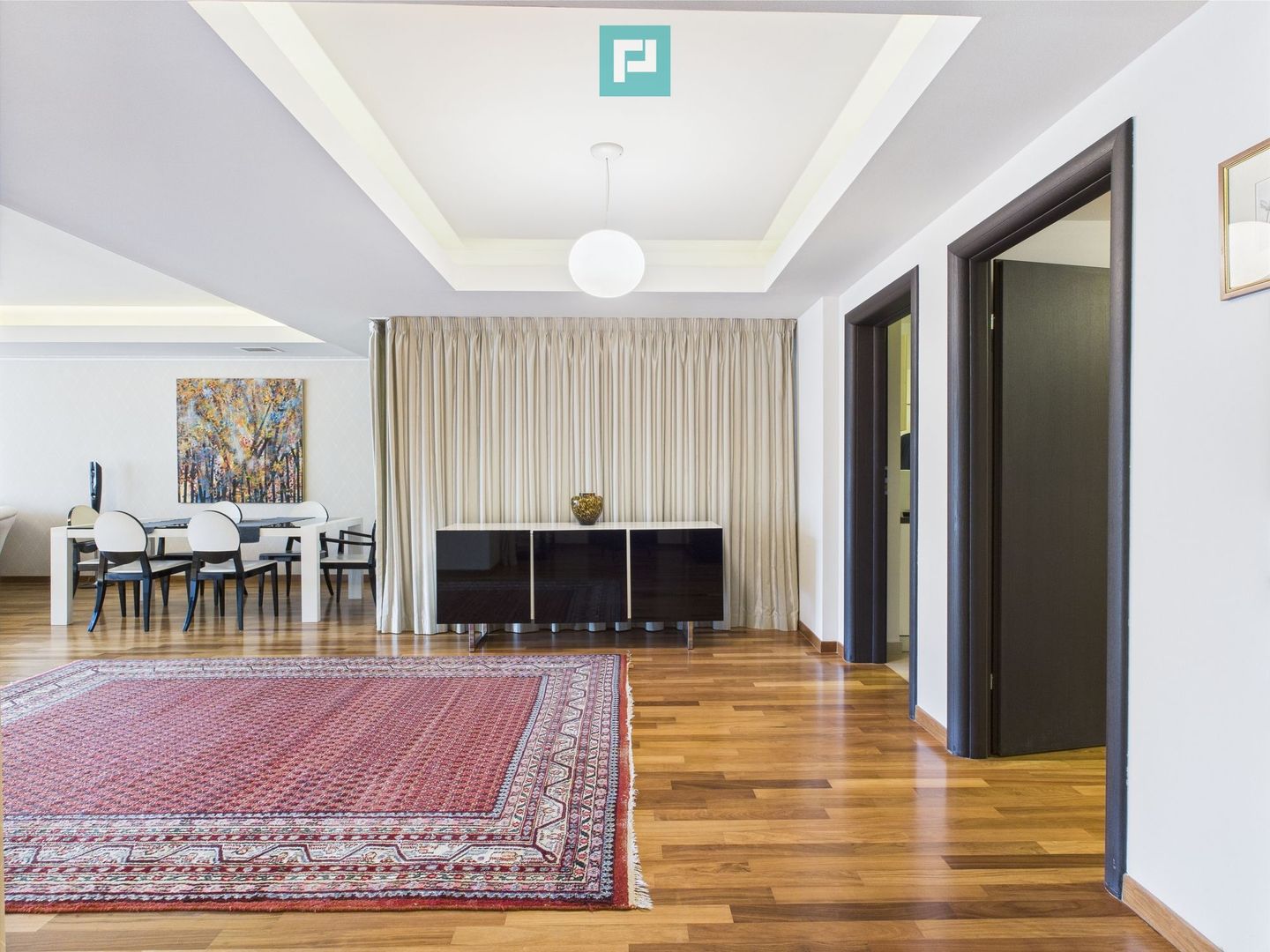 Apartament cu 4 camere pe Șoseaua Nordului - Poză 3