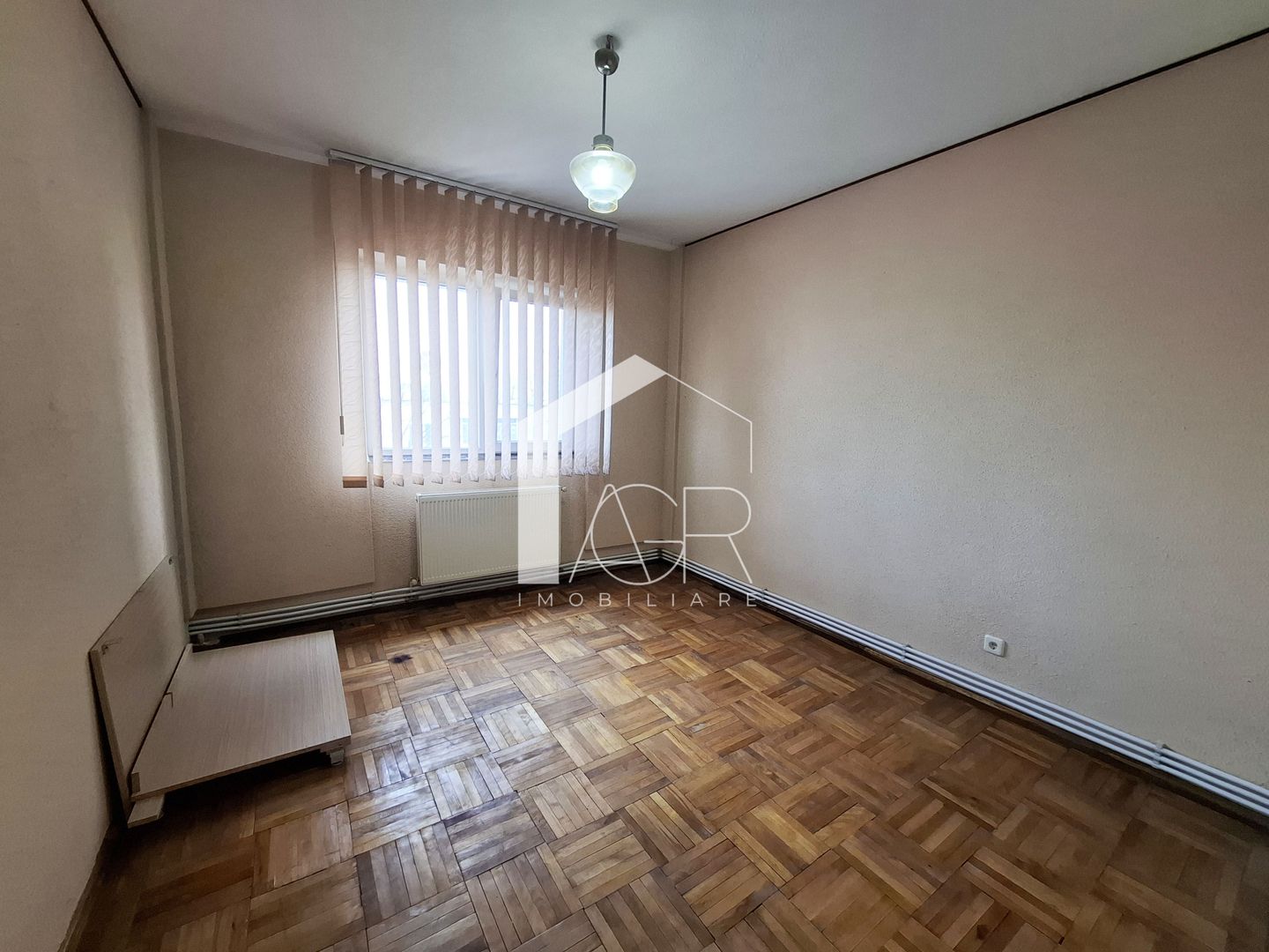Apartament cu 4 camere, zona Nord - Poză 7