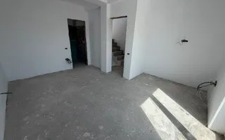 CASA DUPLEX, TOATE UTILITATILE, STRADA ASFALTATA, COMISION 0% - Poză 15