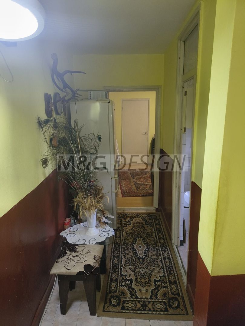 Apartament 2 camere Sagului - Dambovita etaj 3 - Poză 1
