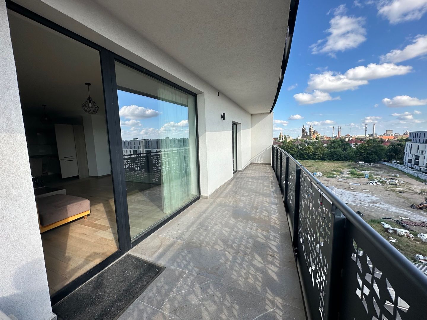 Apartament bloc nou 3 camere - parcare subterana - Poză 18