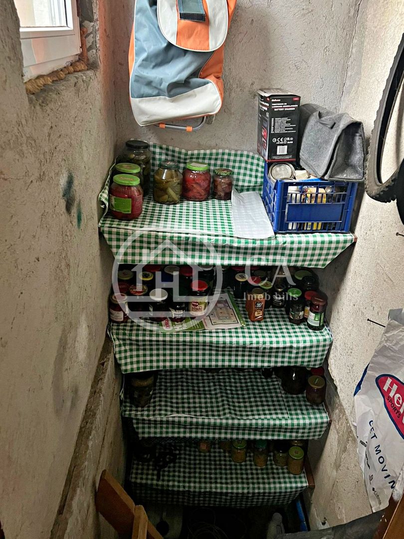 Apartament de vanzare cu 4 camere in zona Nufarul, Oradea - Poză 12