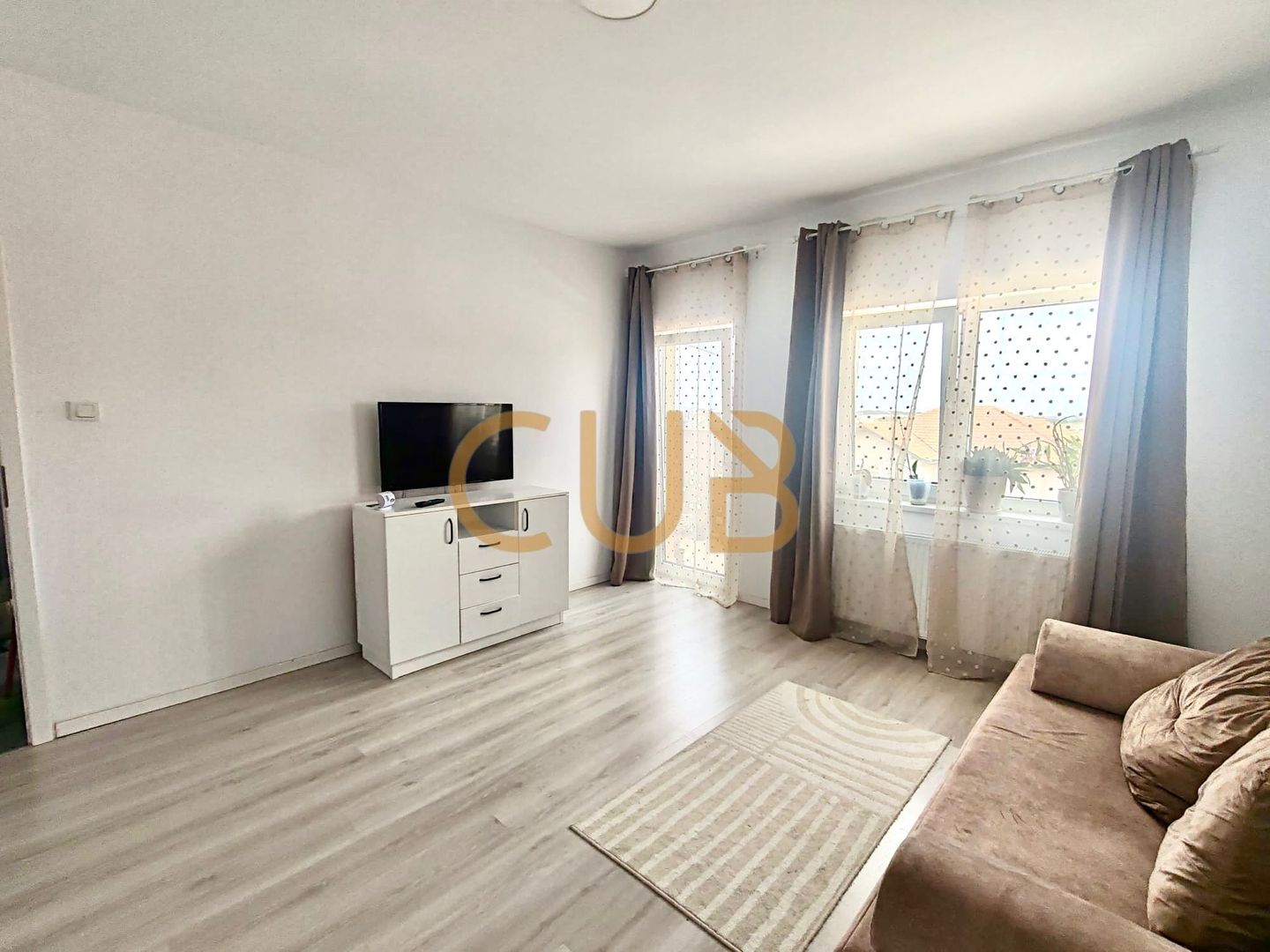 1cam | centrala, clima,bloc nou,parcare| Giroc, zona Hotel IQ - Neptun - Poză 6