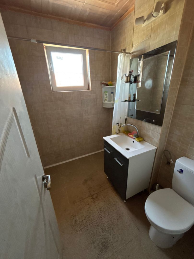 Apartament cu 4 camere de vanzare in Cugir - Poză 6