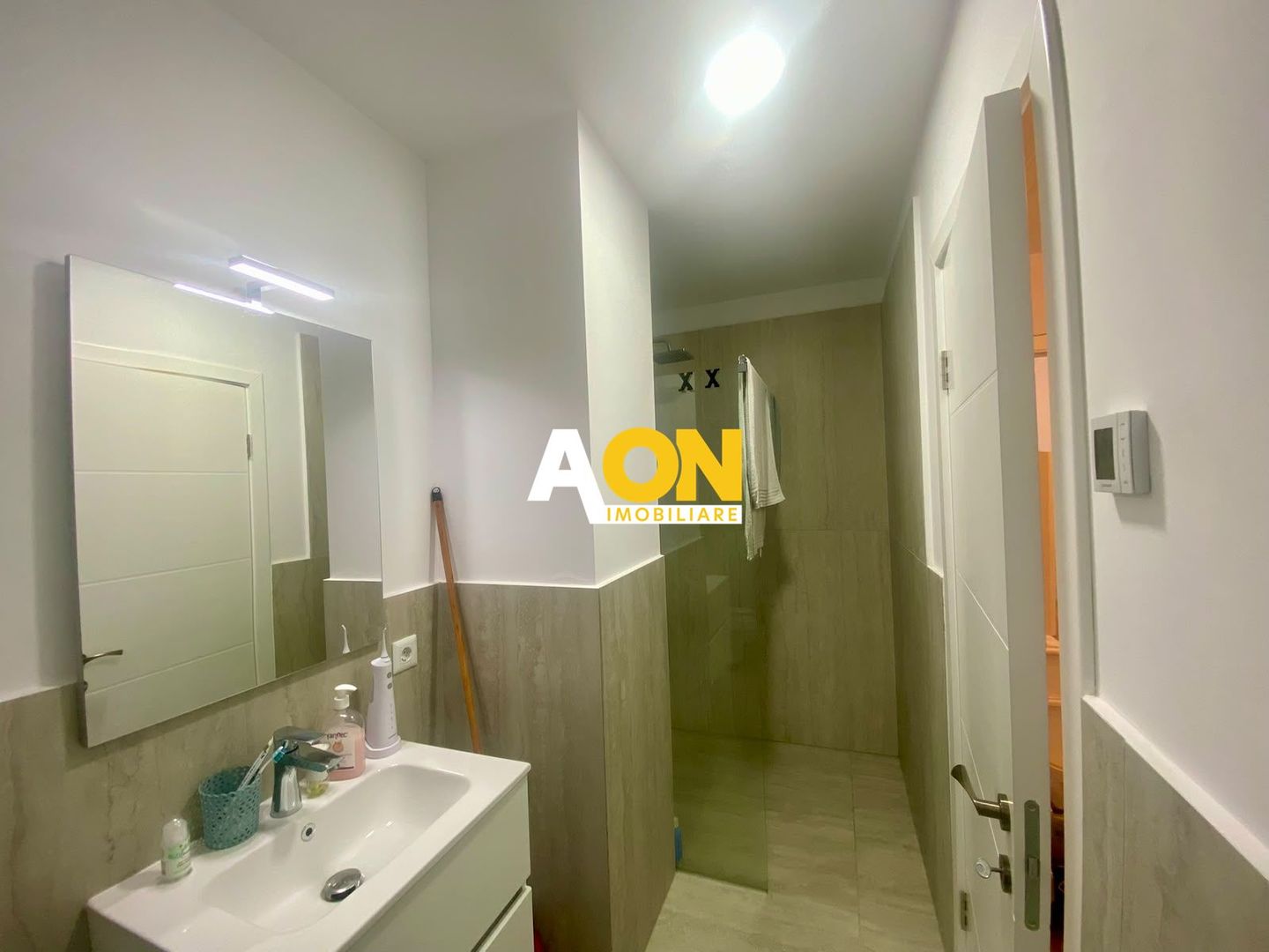 Apartament 2 Camere,  Bloc Nou, Parcare Subterană - Poză 7