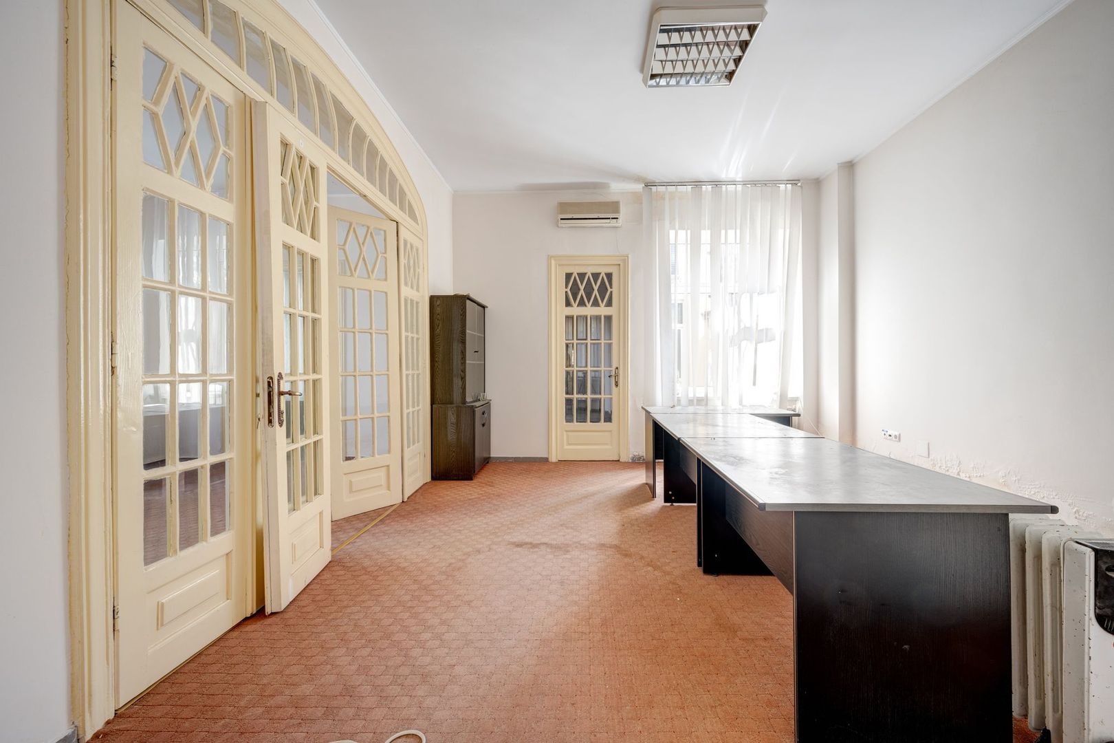 ULTRACENTRAL - Vilă UNICĂ și cu POTENȚIAL uriaș, o poveste de succes - Poză 8