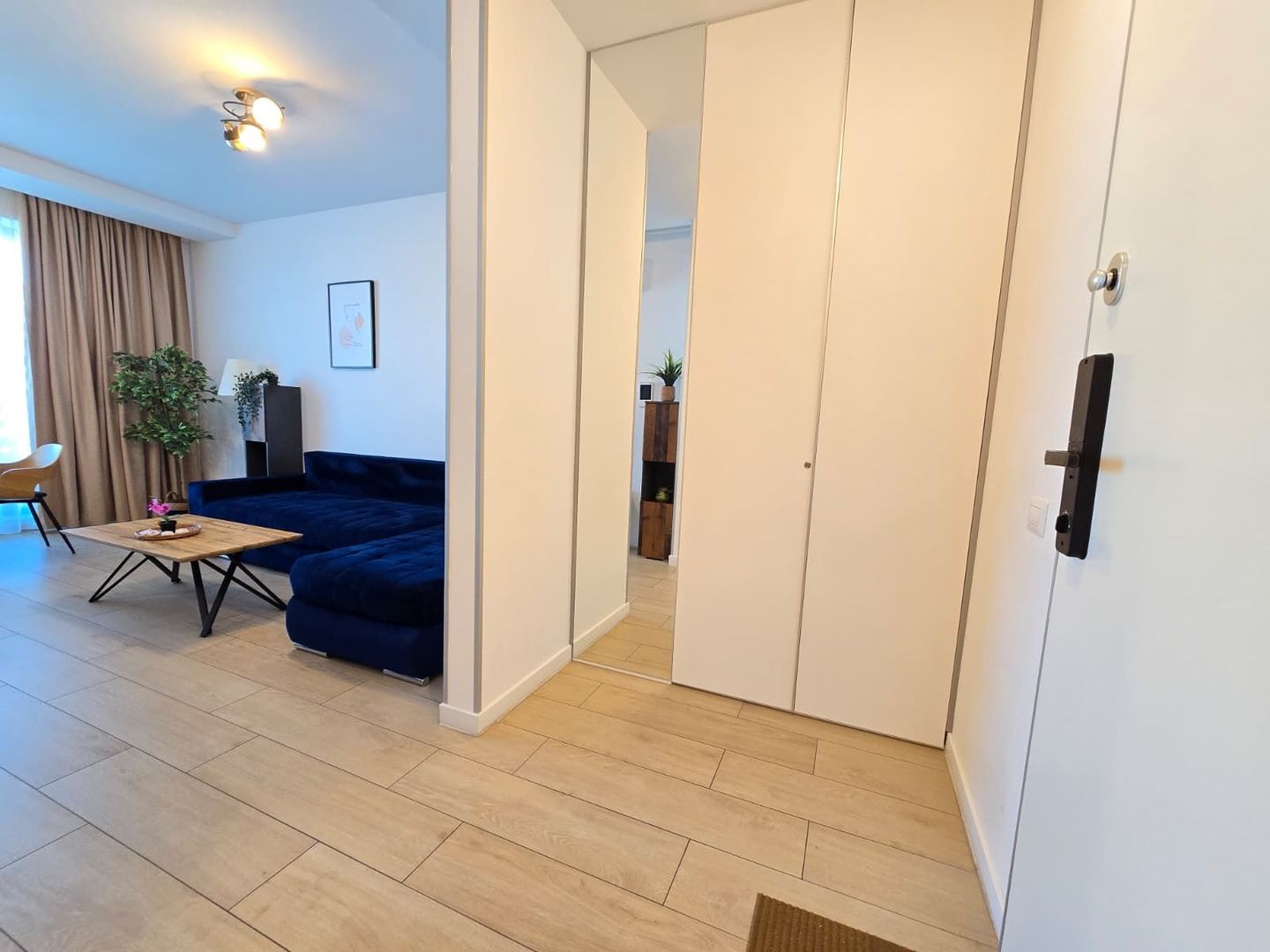 Nou pe piata - Lake On Mamaia – Apartament premium fără TVA - Poză 3