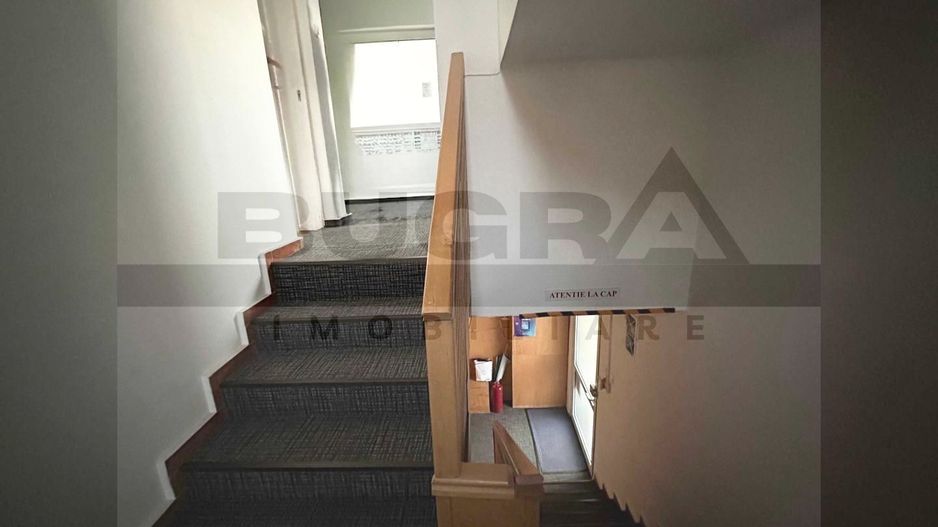 Casa individuala 210 mp, teren 400mp, 6 parcari, birou/comercial - Poză 5