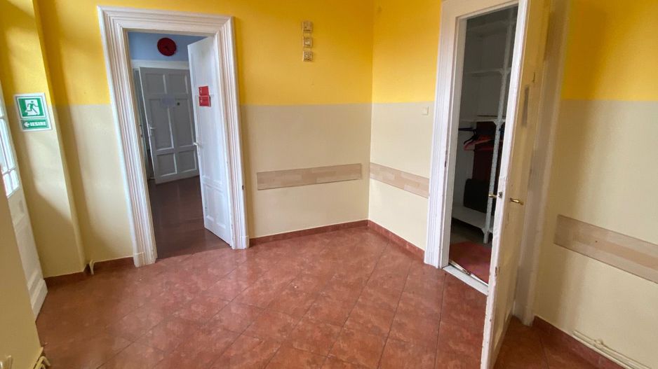 Spatiu de birou zona Unirii - Poză 6