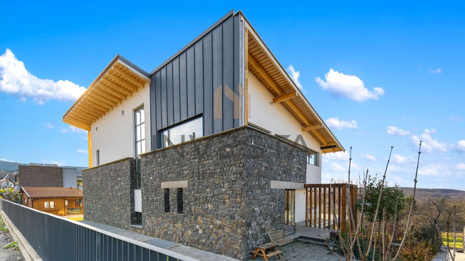 Vila de lux cu panorama spre natura! - Poză 28