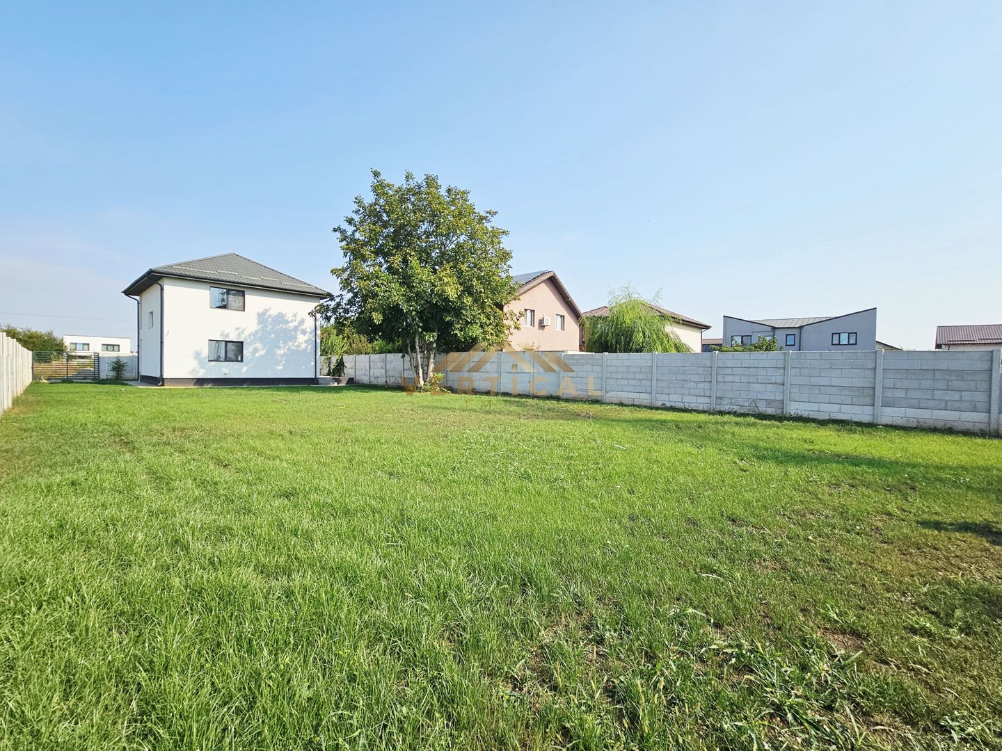 Vila 4 camere cu teren 750 mp - comuna Berceni - Poză 3
