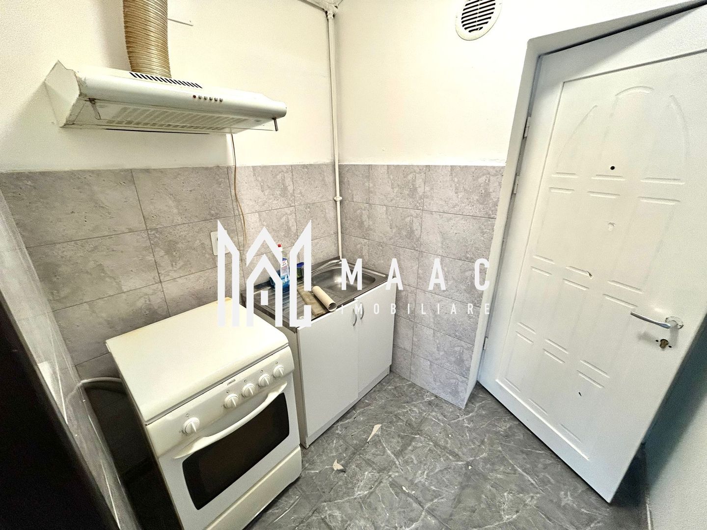 Garsonieră Renovată | Parter Înalt | Mobilată Complet | Terezian - Poză 5