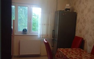 Apartament decomandat cu 3 camere, beci inclus. - Poză 2