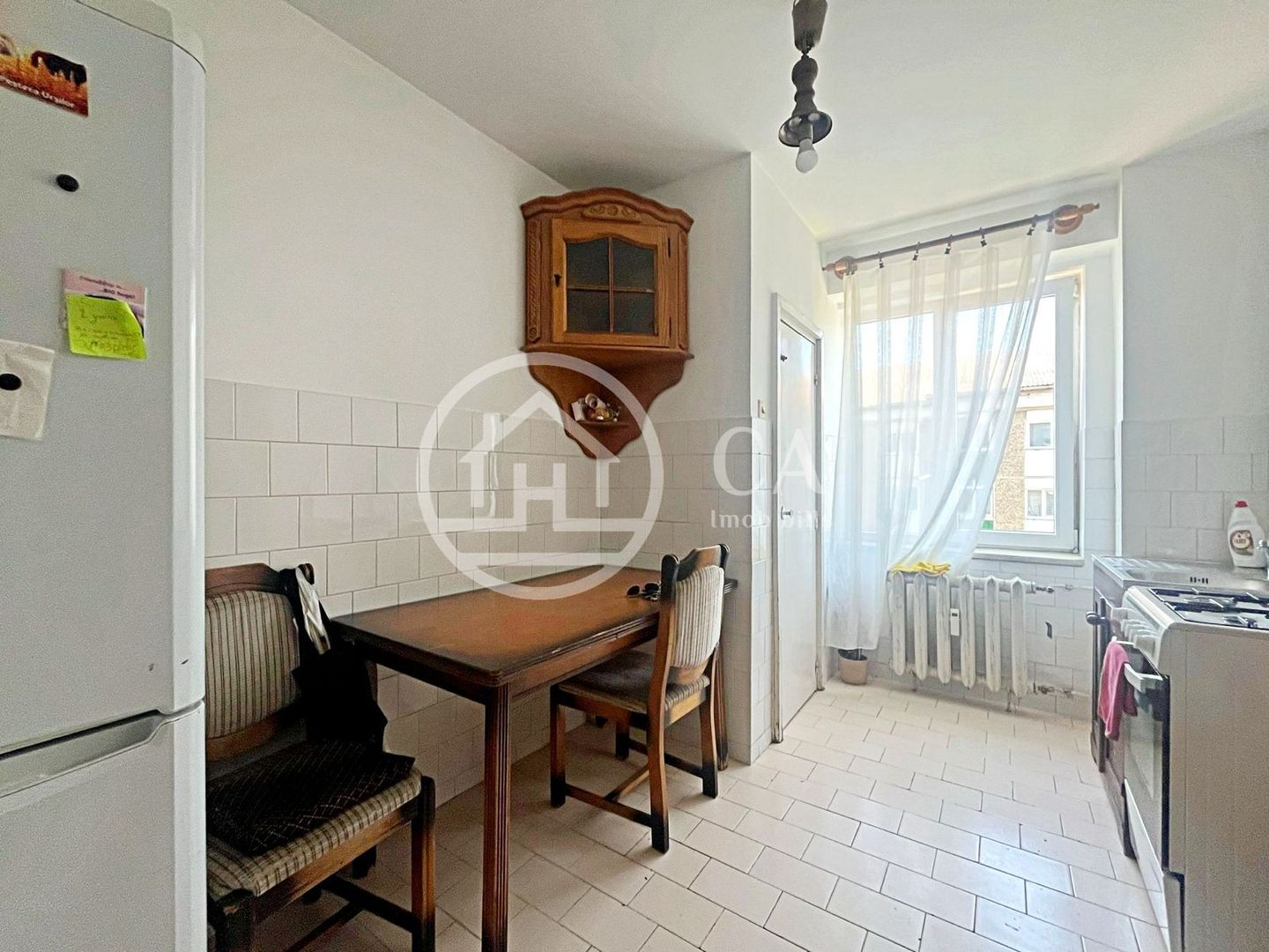 Apartament cu 3 camere de inchiriat in zona Nufarul, Oradea - Poză 11