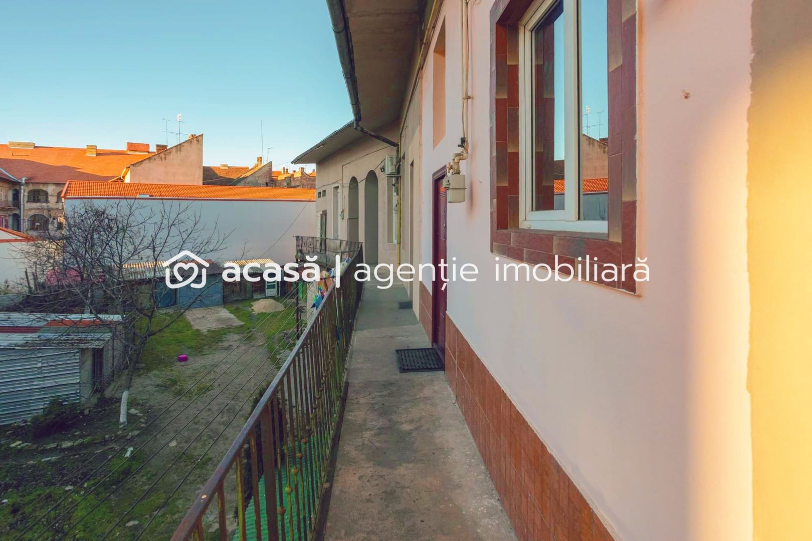 Apartament  cu 2 camere ultracentral  lânga Casa cu Lacăt - Poză 4