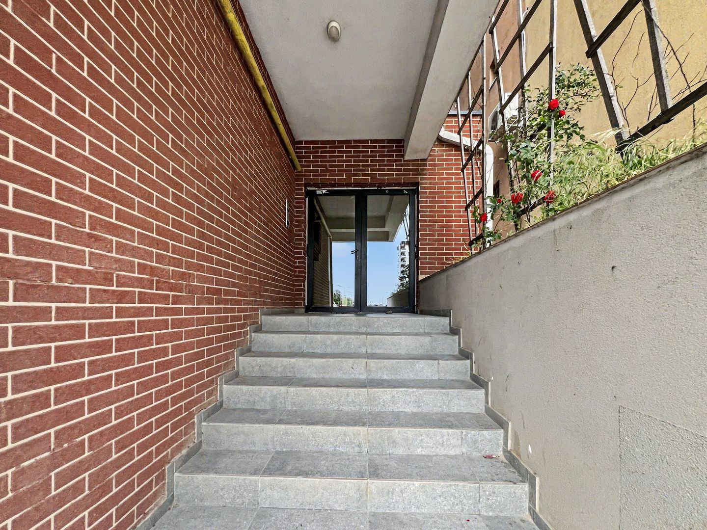 ENERGIA (COD 05) - Un apartament luminos, exact unde orașul se mișcă - Poză 21