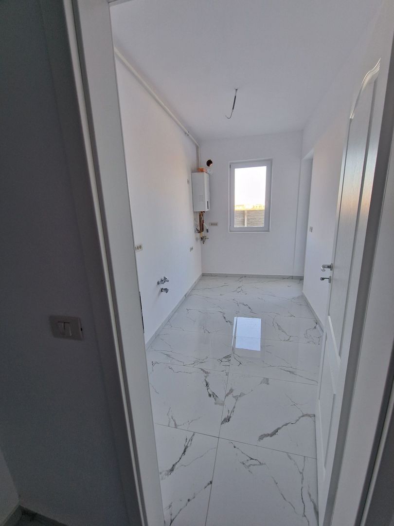 Giroc | 2 Camere | Decomandat | Bucatarie inchisa - Poză 2