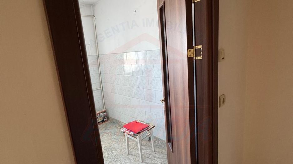 47.900 euro APARTAMENT LIBER, doua camere, decomandat,  Micro17 - Poză 6